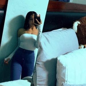 Meet your Posher, Ariane